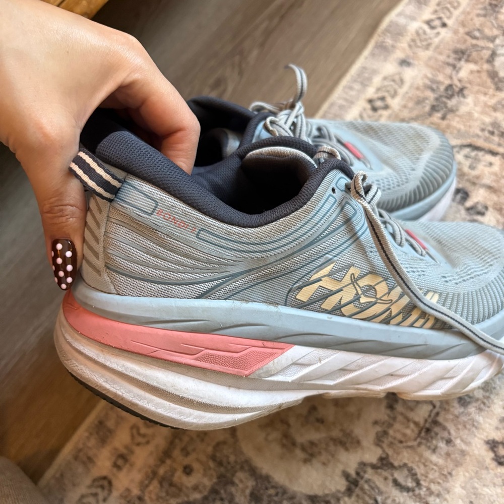 Hoka bondi 7 size 9.5 running shoes - Picture 6 of 7